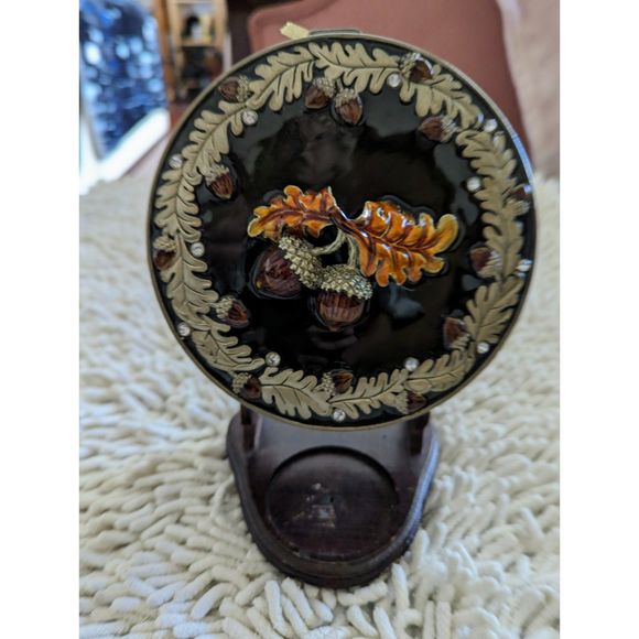 Round mirrored trinket box with autumn theme - Picture 8 of 11